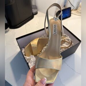 Badgley Mischka 9.5